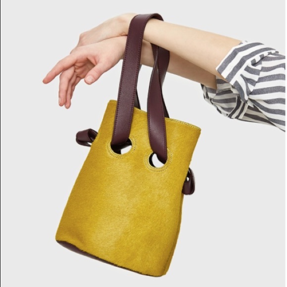 trademark goodall bucket bag